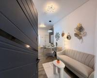 Resale - Apartment - Torrevieja - Puerto