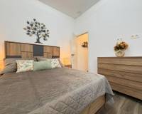 Resale - Apartment - Torrevieja - Puerto