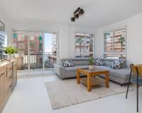 Resale - Apartment - Torrevieja - Puerto