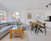 Resale - Apartment - Torrevieja - Puerto