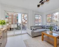 Resale - Apartment - Torrevieja - Puerto