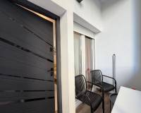 Resale - Apartment - Torrevieja - Puerto