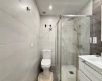 Resale - Apartment - Torrevieja - Puerto