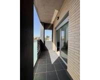 Resale - Apartment - Torrevieja - Puerto