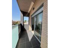 Resale - Apartment - Torrevieja - Puerto