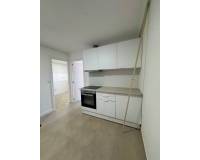 Resale - Apartment - Torrevieja - Puerto