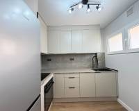 Resale - Apartment - Torrevieja - Punta Prima