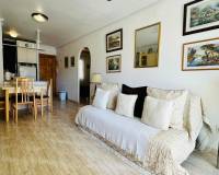 Resale - Apartment - Torrevieja - Urbanización San Luis