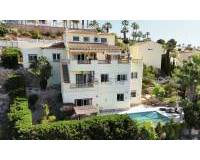 Resale - Apartment - Villamartin