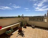 Resale - Apartment - Villamartin