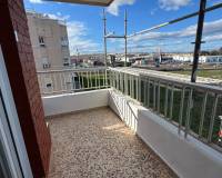 Resale - Apartments - Torrevieja - Punta Prima