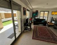 Resale - Appartement - Cox