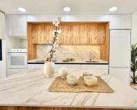 Resale - Appartement - Cox