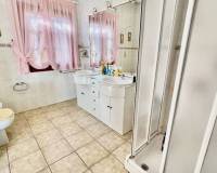 Resale - Appartement - Daya Nueva