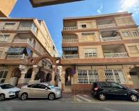 Resale - APPARTEMENT - La Mata