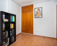 Resale - APPARTEMENT - Orihuela Costa