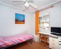 Resale - APPARTEMENT - Orihuela Costa