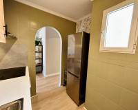 Resale - - APPARTEMENT - Torrevieja Centro - Torrevieja