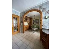 Resale - Appartement - Torrevieja - Paseo maritimo