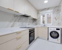 Resale - Appartement - Torrevieja - Playa de los Naufragos