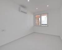 Resale - Appartement - Torrevieja - Playa de los Naufragos