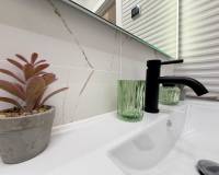 Resale - Appartement - Torrevieja - Puerto