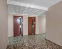 Resale - - APPARTEMENT - Torrevieja - Punta Prima