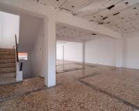 Resale - Building - Torrevieja - Centro