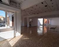 Resale - Building - Torrevieja - Centro