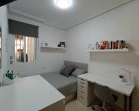 Resale - Bungalow - Heredades