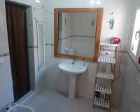 Resale - Bungalow - Jacarilla