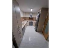 Resale - Bungalow - Potries