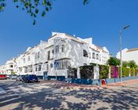 Resale - Bungalow - Torrevieja - Playa de los Naufragos
