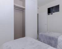 Resale - Bungalow - Torrevieja