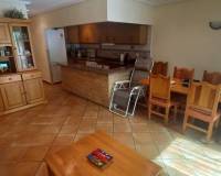 Resale - Bungalow - Torrevieja