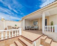 Resale - Bungalow - Torrevieja