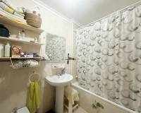 Resale - Bungalow - Torrevieja