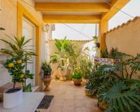 Resale - Casa - Torrevieja - Zona los Frutales