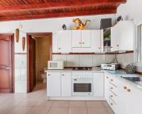 Resale -  - Catral