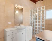 Resale -  - Catral