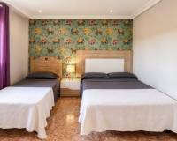Resale - CHALET - Benferri - BENFIS PARK