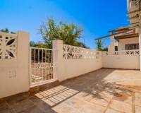 Resale - Chalet - Torrevieja - El chaparral