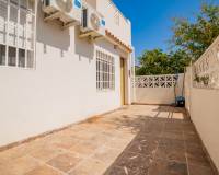 Resale - Chalet - Torrevieja - El chaparral