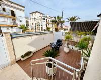 Resale - Chalet - Torrevieja - La Mata