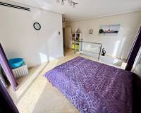 Resale - Chalet - Torrevieja - La Mata