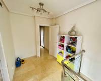 Resale - Chalet - Torrevieja - La Mata