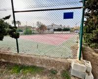 Resale - Chalet - Torrevieja - La Mata