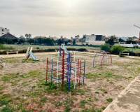 Resale - Chalet - Torrevieja - La Mata