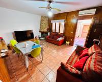 Resale - Chalet - Torrevieja - Playa de los Locos