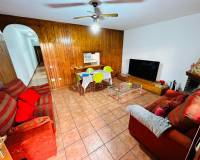 Resale - Chalet - Torrevieja - Playa de los Locos